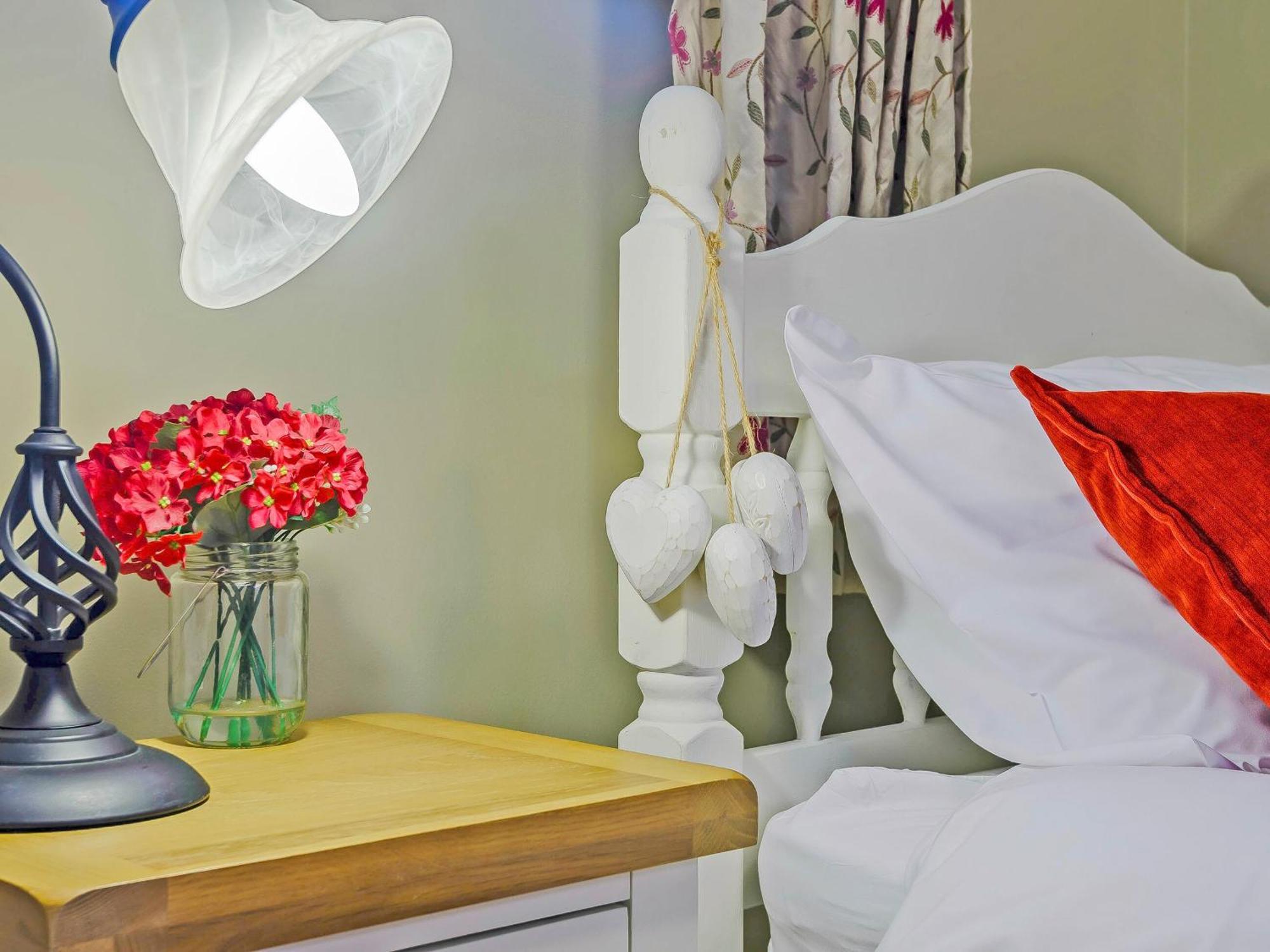 Holiday home Bwthyn - Uk31387