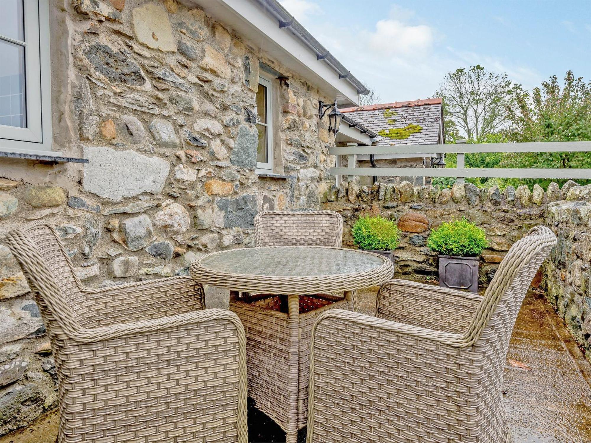 Holiday home Bwthyn - Uk31387 Caeathro